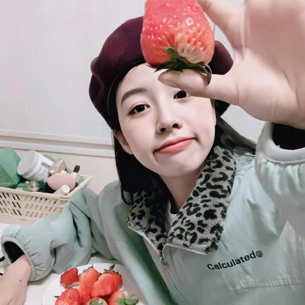 趕上2021年的末班車,陌生的我們相遇在車上 趕上2021年的末班車,陌生的我們相遇在車上