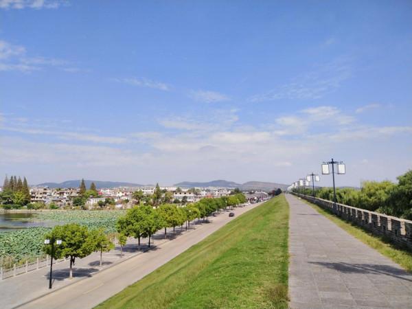 考古新發現，鎬京遺址道路及車轍遺蹟，它們通向何方？來自哪裡？