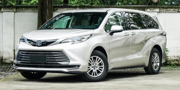 豐田賽那上市，買哪款最划算？