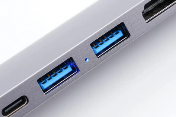 這款拓展塢可讓筆記本直接聯網,使用者都說好,內部黑科技揭曉 這款拓展塢可讓筆記本直接聯網,使用者都說好,內部黑科技揭曉