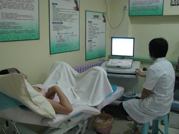 45歲以後再生娃,寶媽過得是什麼樣的生活?三種完全不同的人生 45歲以後再生娃,寶媽過得是什麼樣的生活?三種完全不同的人生