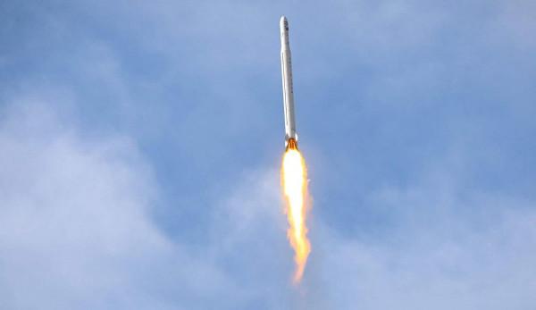 能打擊美本土的國家又多了一個?伊朗發射火箭,真身或是洲際導彈 能打擊美本土的國家又多了一個?伊朗發射火箭,真身或是洲際導彈