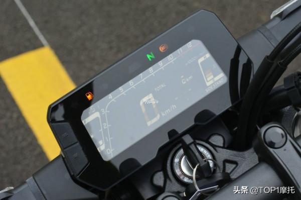 被價格掩蓋了實力!本田CB300R騎行體驗 完美的入門級街車 被價格掩蓋了實力!本田CB300R騎行體驗 完美的入門級街車