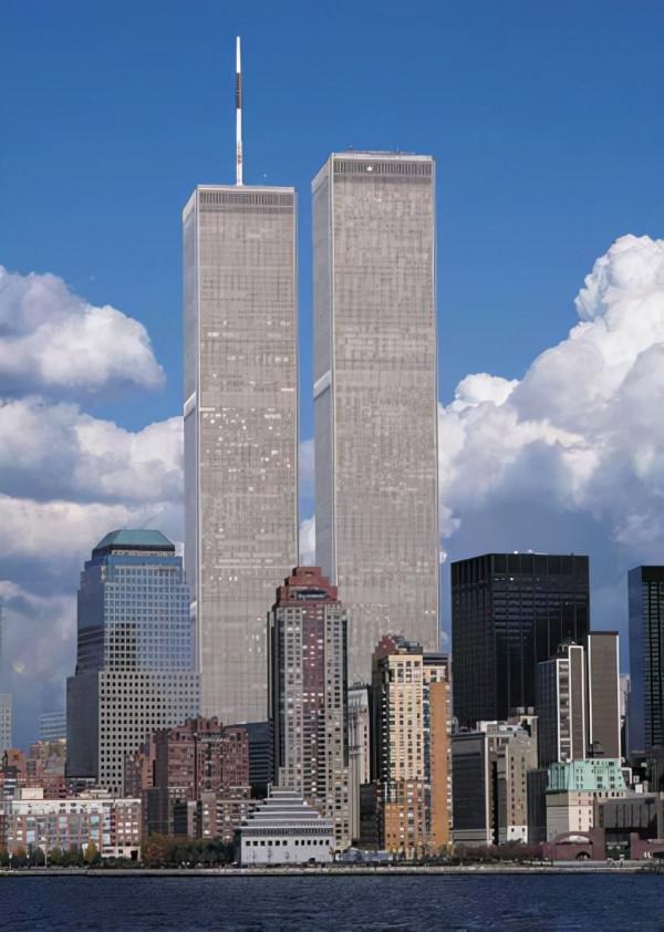 美國世貿大廈是怎麼倒塌的，到底是恐怖襲擊，還是另有陰謀？