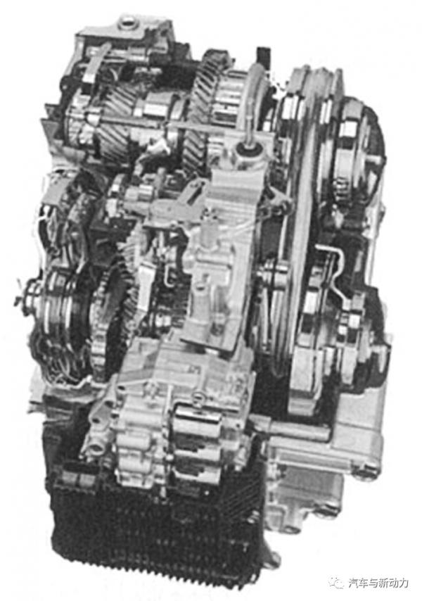 配備起動齒輪機構的寬速比無級變速器