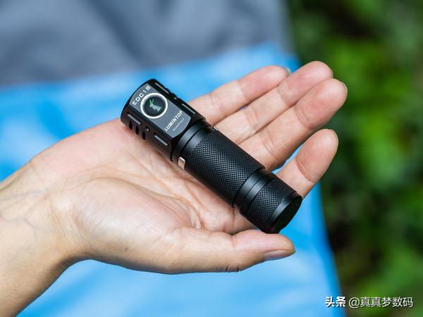 2021強光手電選購經驗 篇一:盤點我的高性價比強光手電筒 2021強光手電選購經驗 篇一:盤點我的高性價比強光手電筒