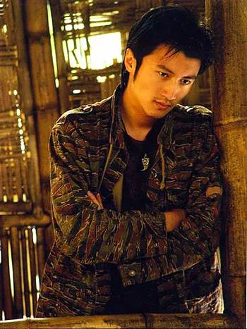 “我身上有160多處骨椎需要治療”謝霆鋒的成功不是偶然