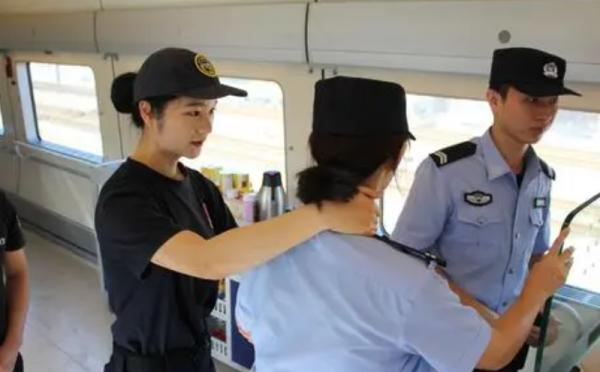 適合專科生報考的鐵飯碗,符合條件可直接面試,薪資待遇也很可觀 適合專科生報考的鐵飯碗,符合條件可直接面試,薪資待遇也很可觀