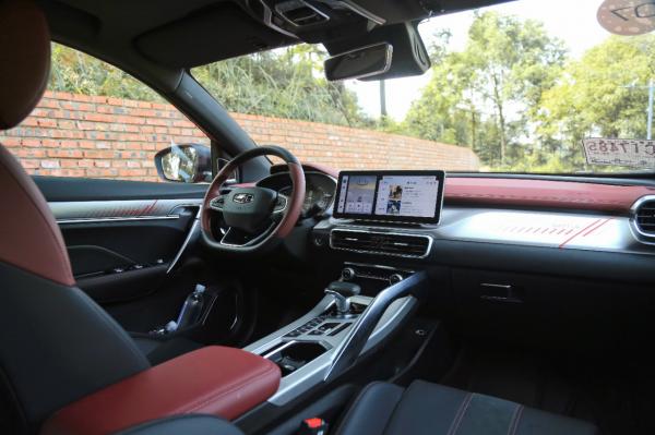 山路試駕吉利新繽越，177匹馬力的國產SUV原來這麼能打？