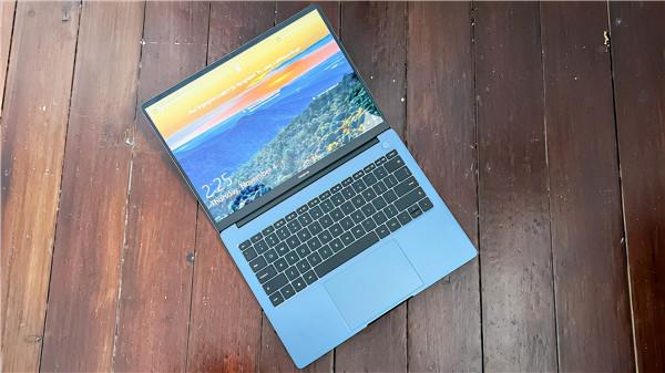 曝realme Book全渠道售罄,realme 8為新品讓路跌至白菜價 曝realme Book全渠道售罄,realme 8為新品讓路跌至白菜價