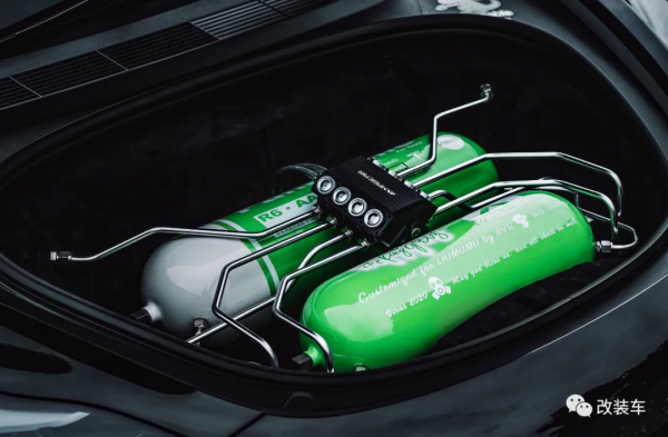 這輛特斯拉Model 3應該剎得住,提車之前剎車改件都準備好了 這輛特斯拉Model 3應該剎得住,提車之前剎車改件都準備好了