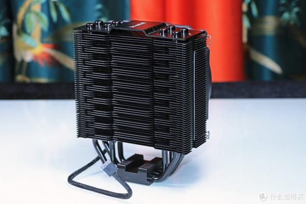 裝機靜音無光 5600G 主機測試：完美執行永劫無間等3A大作