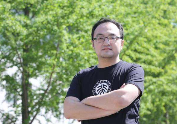 國內高階人才流失嚴重,北大數學才子三句話道出原因,直白又現實 國內高階人才流失嚴重,北大數學才子三句話道出原因,直白又現實