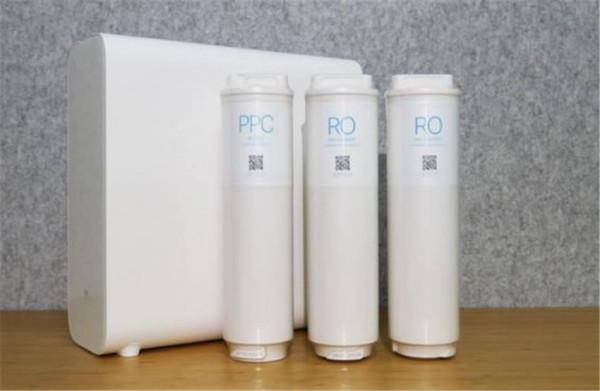 淨水器內芯要經常換才行?內行人告訴我根本不用,這是咋回事 淨水器內芯要經常換才行?內行人告訴我根本不用,這是咋回事