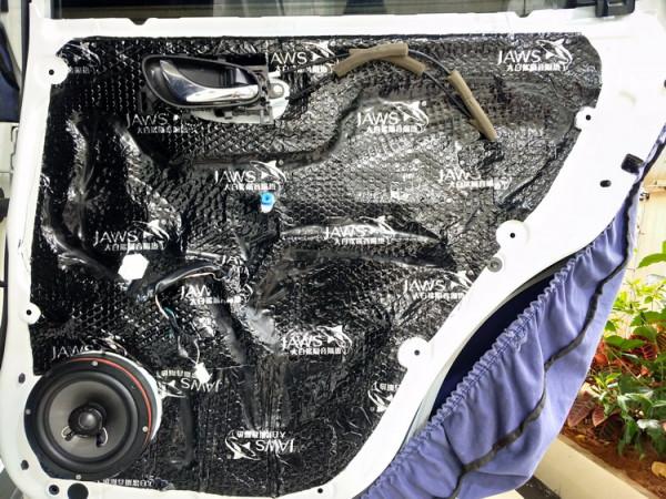 安靜生活 廈門靚車港日產奇駿汽車隔音改裝大白鯊