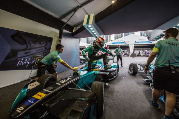 FE完全指南|把賽車辦到馬路上,究竟要費多少功夫? FE完全指南|把賽車辦到馬路上,究竟要費多少功夫?