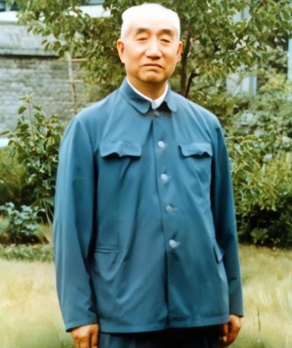 1958年懷仁堂開會,毛主席決定炮打金門,陶勇:我遇到了個大難題 1958年懷仁堂開會,毛主席決定炮打金門,陶勇:我遇到了個大難題