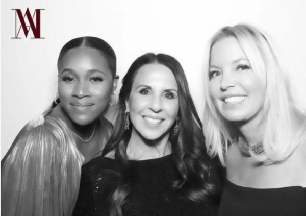 分享幸福！威少妻子社媒曬出與詹姆斯夫婦參加AD婚禮合影