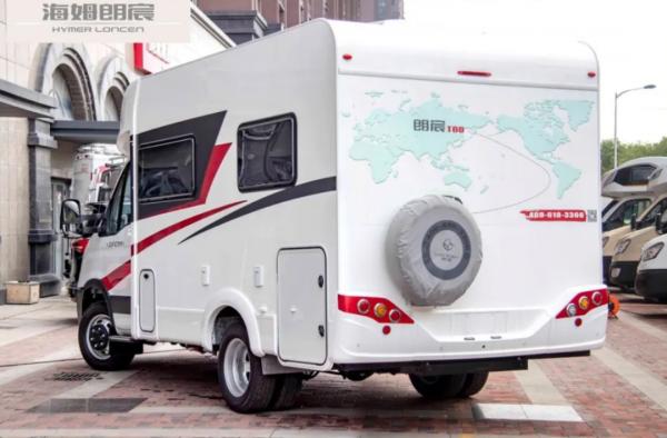 朗宸T型旅居車!空間超大食宿齊全,還配兩張大床能住3人 朗宸T型旅居車!空間超大食宿齊全,還配兩張大床能住3人