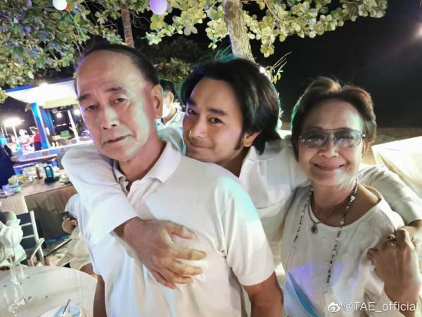 是元寶是張翠山，更是歐陽娜娜的乾爹！曾患抑鬱症離婚發福不止