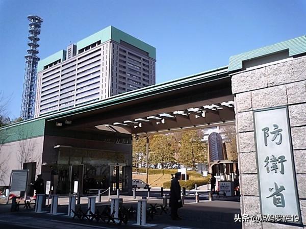 為什麼二戰戰敗國日本可以再武裝？