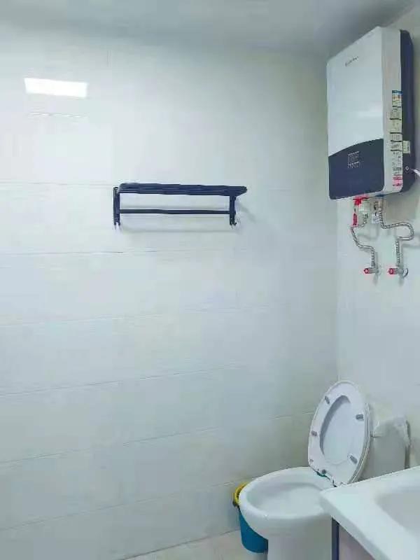 急！出售一品公寓一間帶陽臺