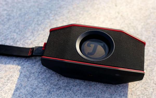 當三防顏王遇上頂級低音——德斐爾小魔盒RocksterGo輕體驗 當三防顏王遇上頂級低音——德斐爾小魔盒RocksterGo輕體驗