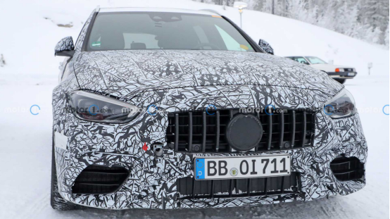 配備混合動力，新款賓士AMG C63 Estate路試諜照曝光