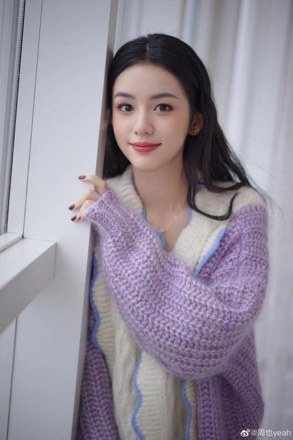 這屆95後 00後小花真難帶！盤點那些瘋狂談戀愛的95後小花