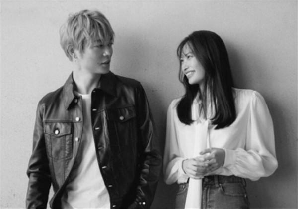 又一對明星情侶宣佈結婚，女演員大政絢和吉他手Toru公開喜訊