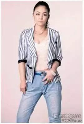 失戀後被靈媒洗腦，大半個日本為她開展了一場&OpenCurlyDoubleQuote;全民解救行動&rdquo;