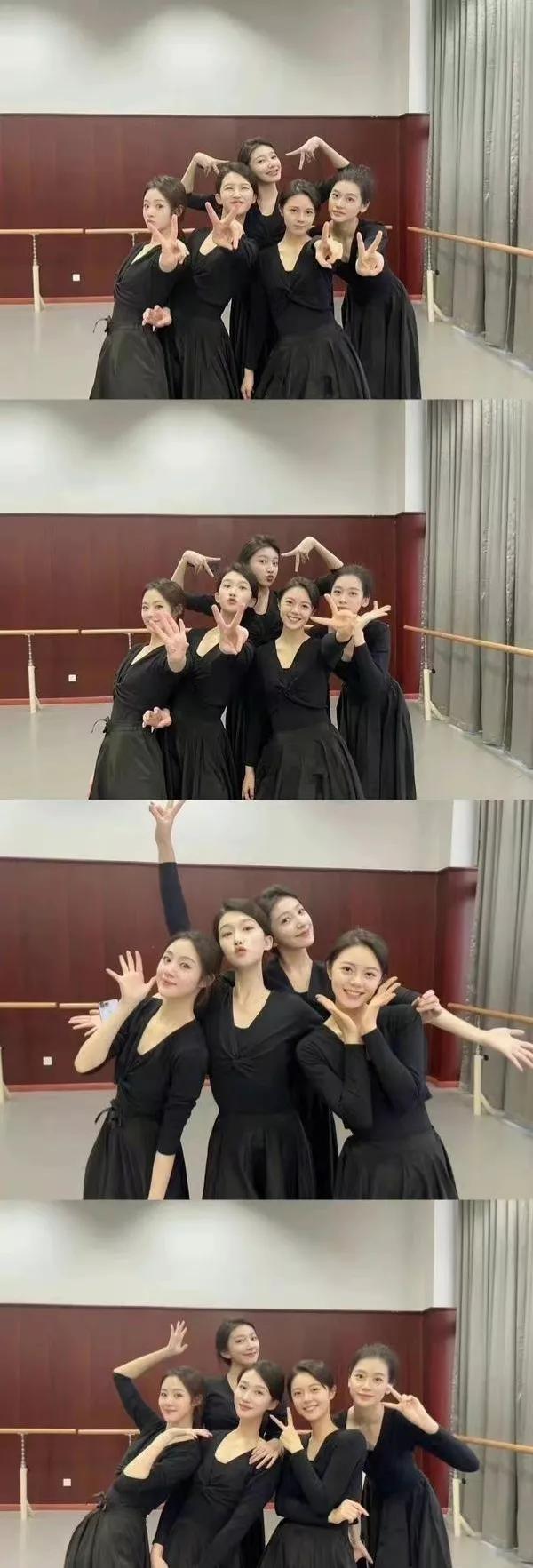 趙今麥中戲期末合影