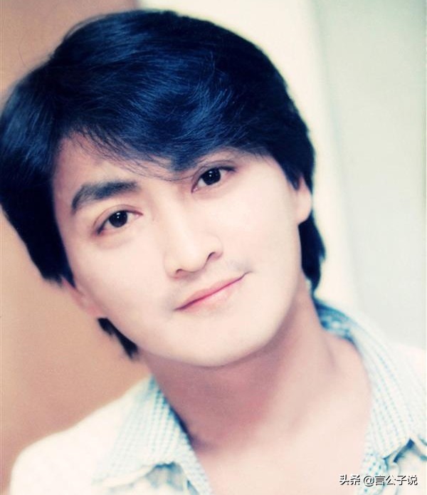 八位“港臺男神”今昔對比，有人帥了一輩子，有人撞臉張紀中