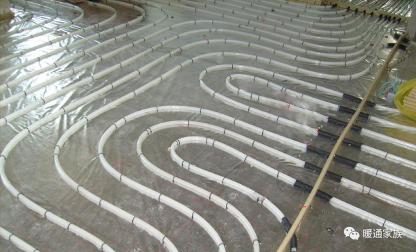 地板輻射供暖系統施工注意事項，這些細節你注意到了嗎？