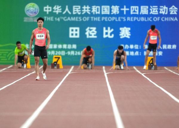 田徑——男子100米複賽賽況 田徑——男子100米複賽賽況