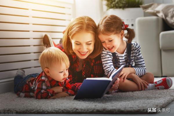 來看看這位號稱世界上最聰明的人是怎樣讀書的