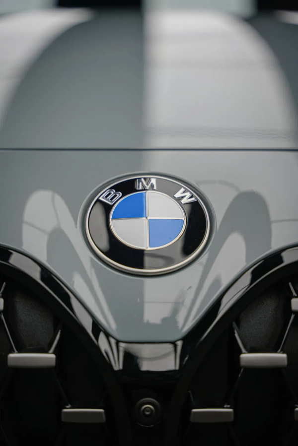 不斂鋒芒&mdash;&mdash;寶馬4系 羅利普斯隱形車衣施工案例