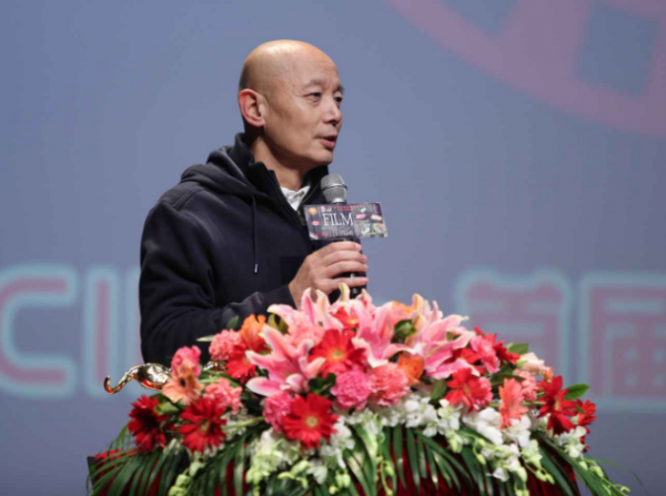 無緋聞、無情人，個個是“妻管嚴”，這7位男星堪稱“清流”