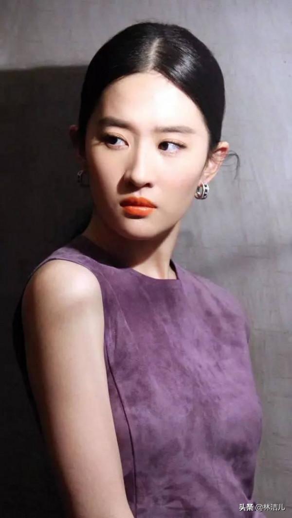 劉亦菲堪稱側顏界的天花板，劉詩詩扁頭變圓頭，側顏立刻飆升了