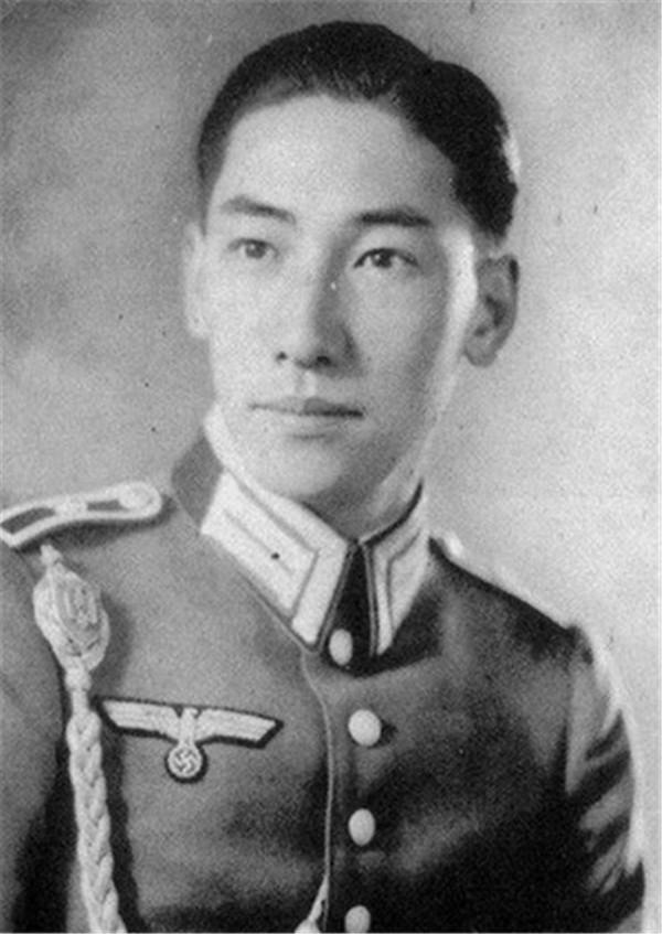 施利聆：蔣緯國私生子之母，60年單身空等，只換來3000元名譽賠償