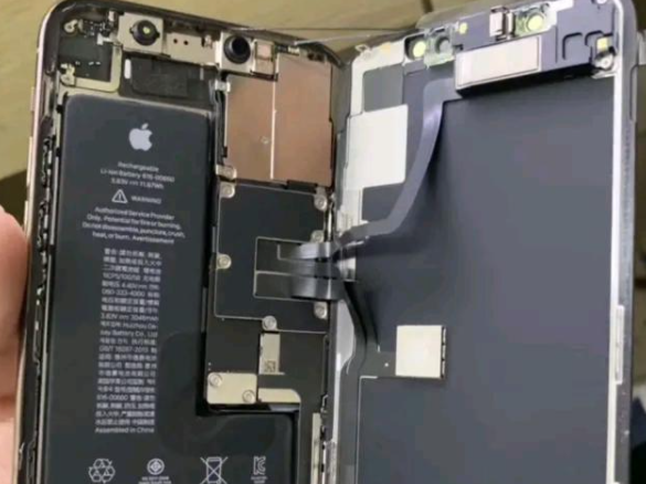 老蘋果主宰手遊電競？Redmi K50冰斬破局，電競版憋了個冷血大招