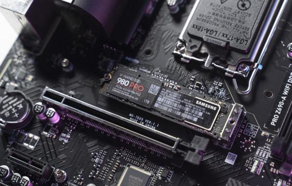 生產力主機就不能有顏值、有質感了嗎？