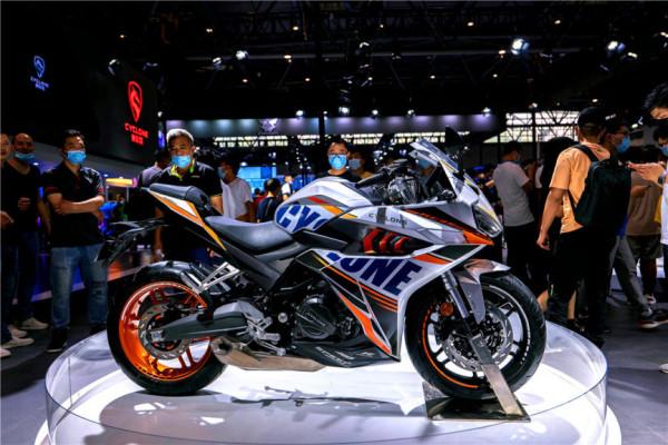 宗申機車旗下賽科龍、宗申、森藍三大品牌13款新品集中亮相 宗申機車旗下賽科龍、宗申、森藍三大品牌13款新品集中亮相