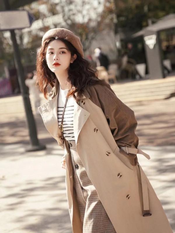 早春的第一件薄外套！小個子照著這樣穿，顯高又氣質
