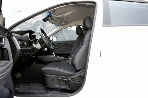 捷途X70M&colon;配1&period;5T發動機&plus;6DCT變速箱，動力平順