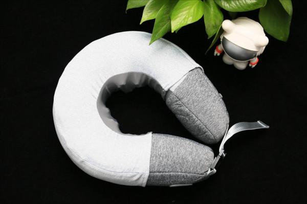 護頸枕中的&OpenCurlyDoubleQuote;勞斯萊枕&rdquo;，德國藍寶頸椎按摩器體驗評測