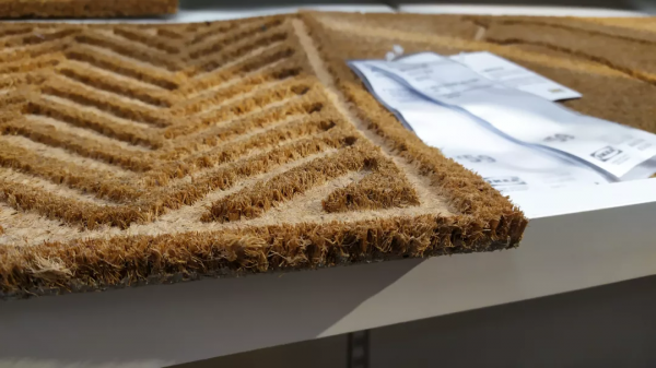 在宜家待滿 8 個小時之後，我發現了這些秘密