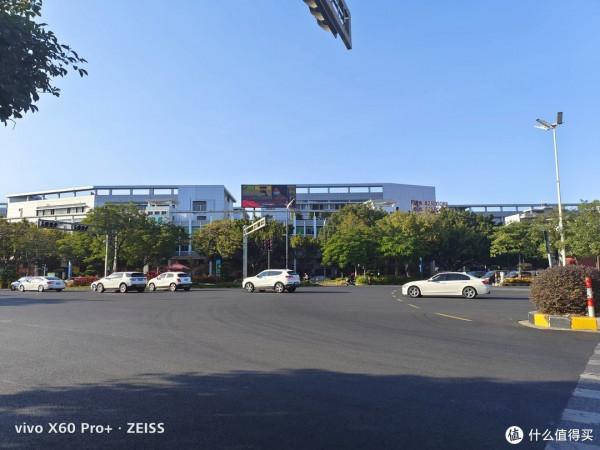 3500入手vivo X60 Pro+頂配版分享與簡評：還是垃圾佬穩妥