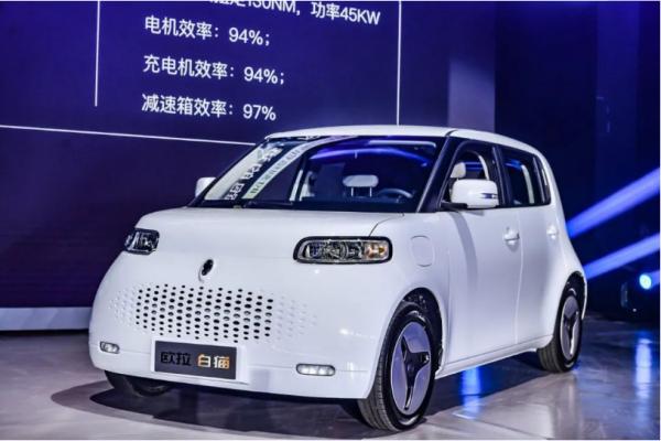 補貼後7.98萬起售，比亞迪元Pro能從尤拉那裡搶走“女人心”嗎？