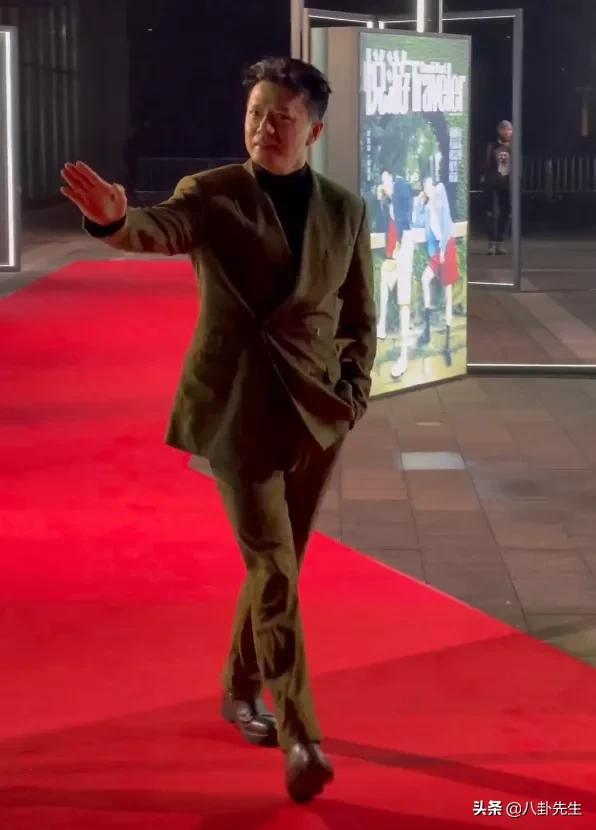 悅遊盛典:周筆暢腰腿顯粗,檀健次被拍成一米四,段奕宏氣場強 悅遊盛典:周筆暢腰腿顯粗,檀健次被拍成一米四,段奕宏氣場強